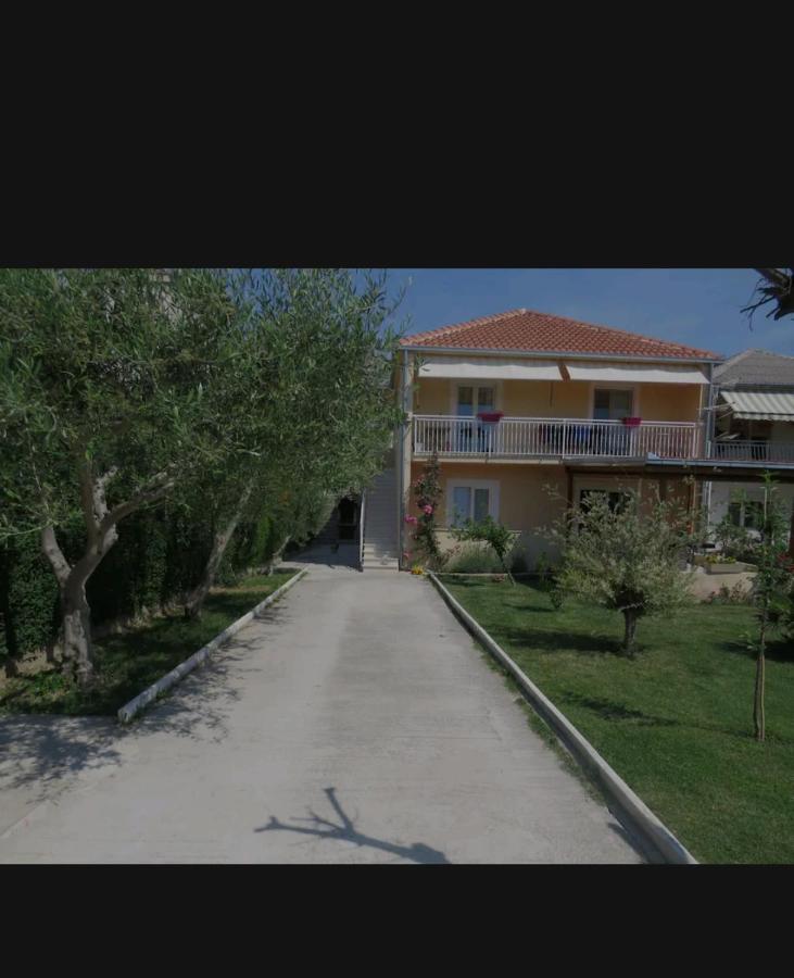 Apartament Old Salona Zewnętrze zdjęcie